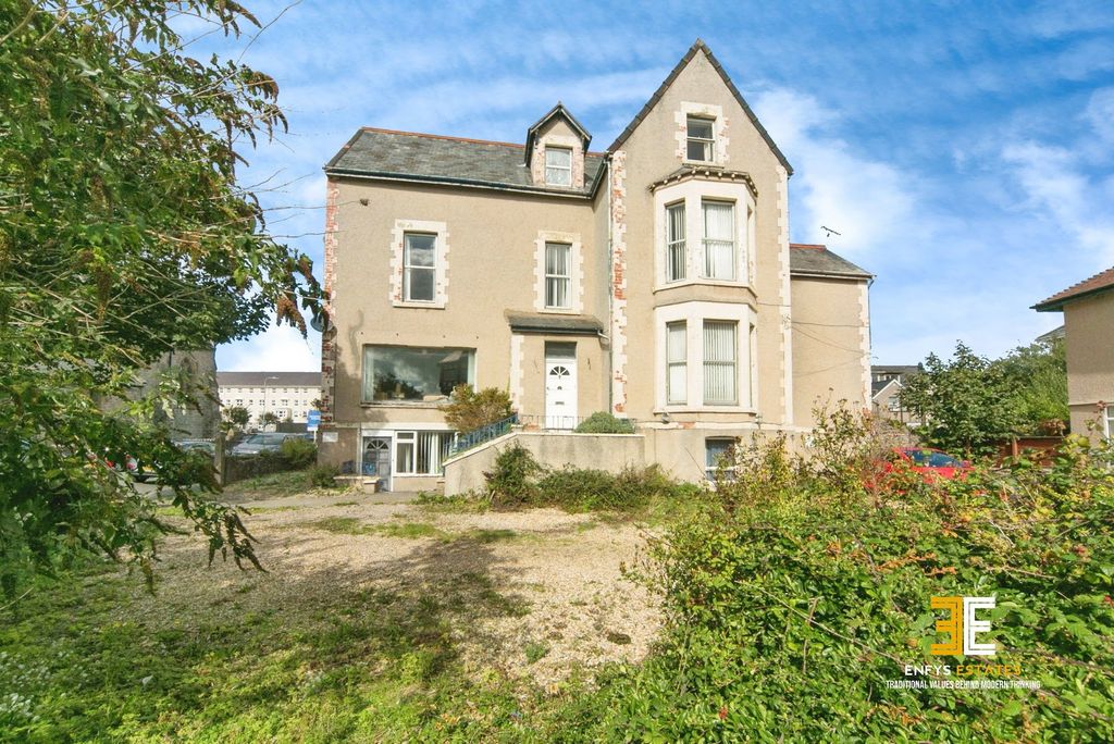 Additional image 18 of 8 bed end terrace house for saleMostyn Avenue, Craig Y Don LL30