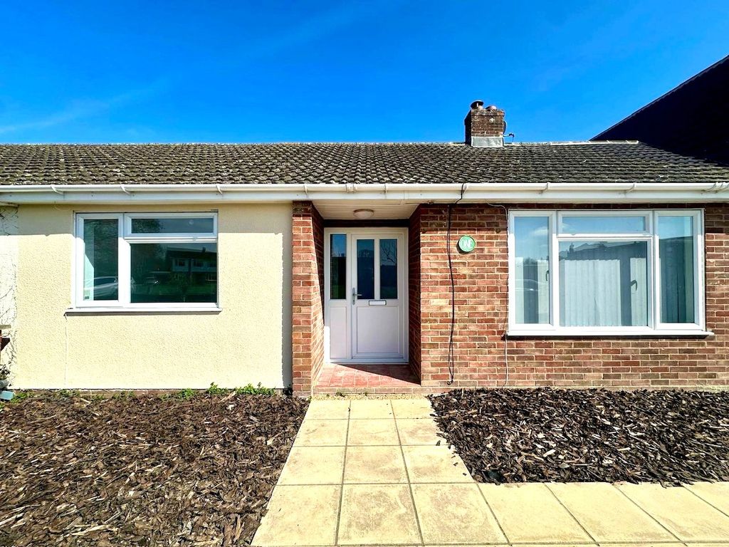 Property photo 2 of 14 4