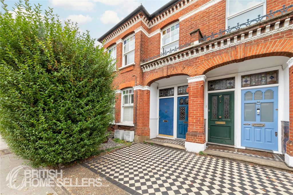 Property photo 1 of 17 1