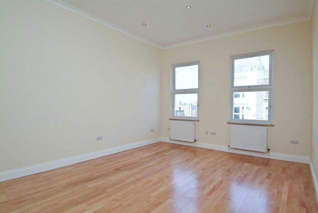 Property photo 2 of 4