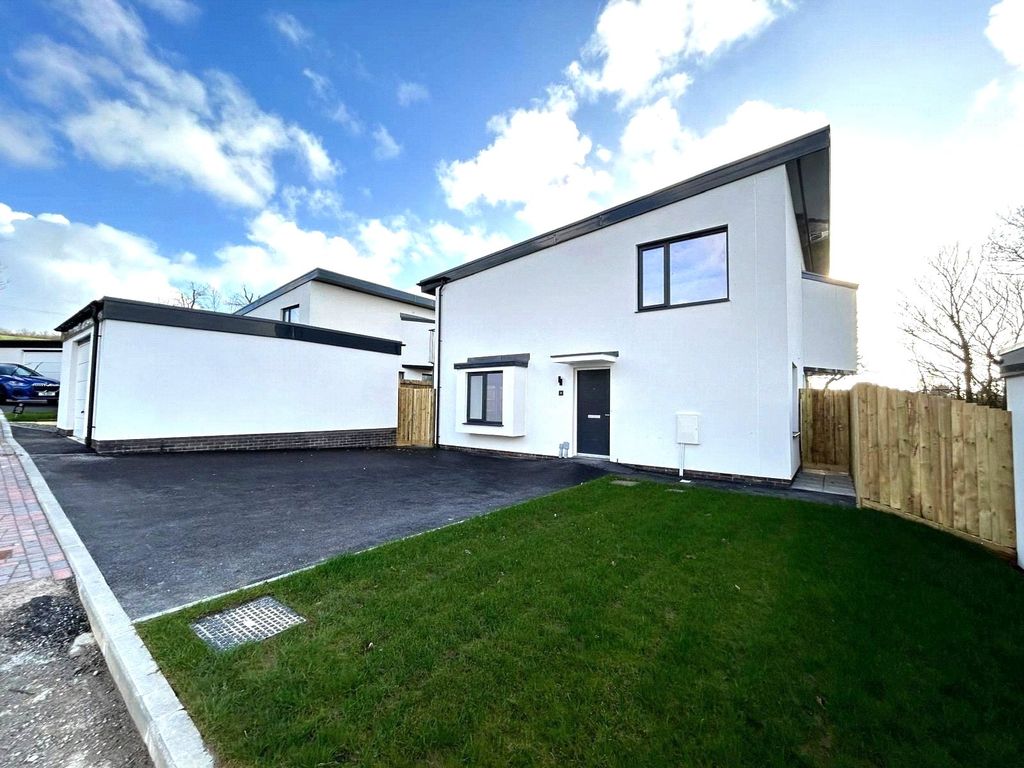Property photo 1 of 13 Picture No. 41