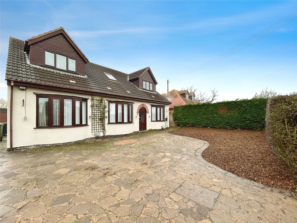 Property photo 1 of 45 Picture No. 33