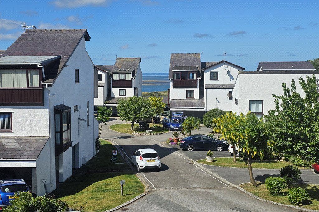 Property photo 2 of 24 Picture No. 44