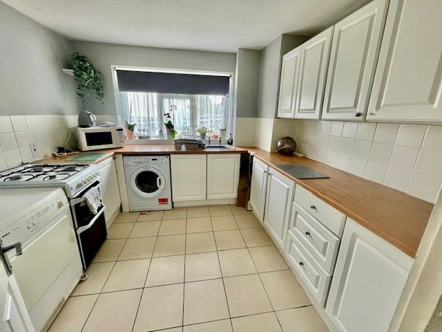 Property photo 1 of 6 Ab