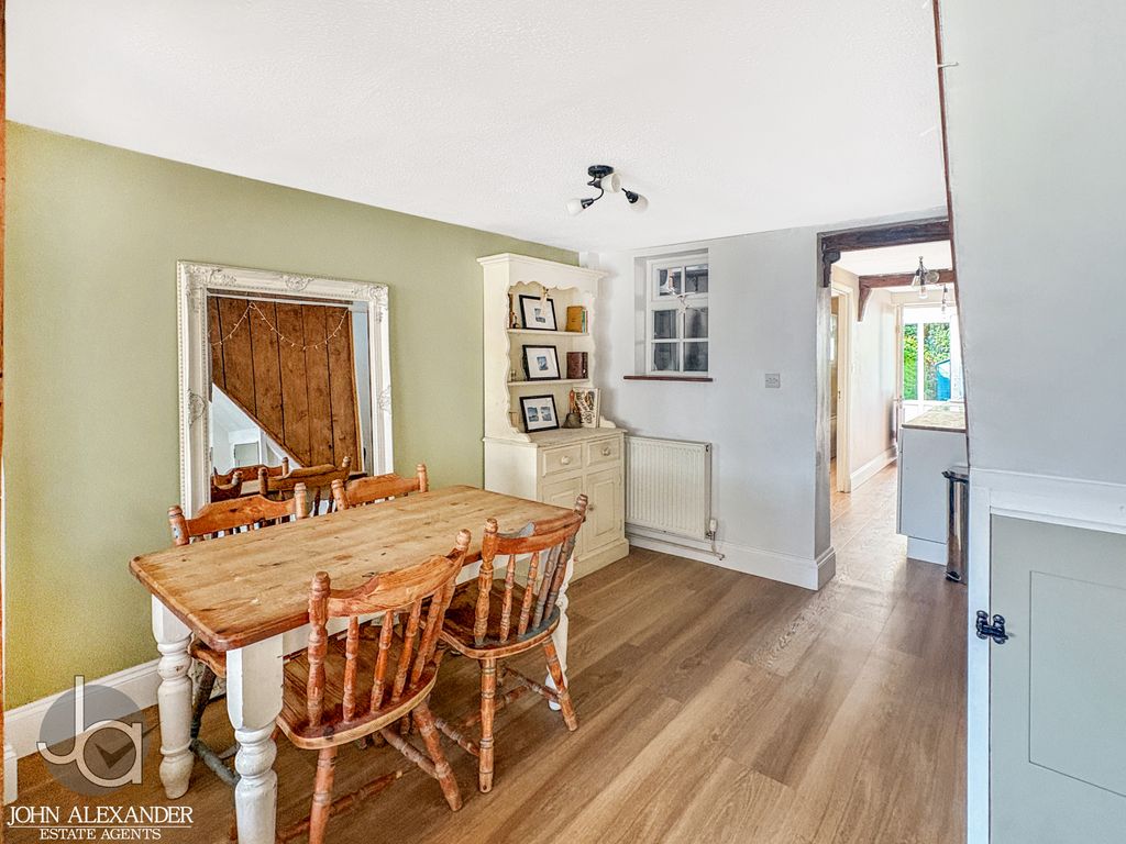 Property photo 3 of 18 20250618_161554269_0.5