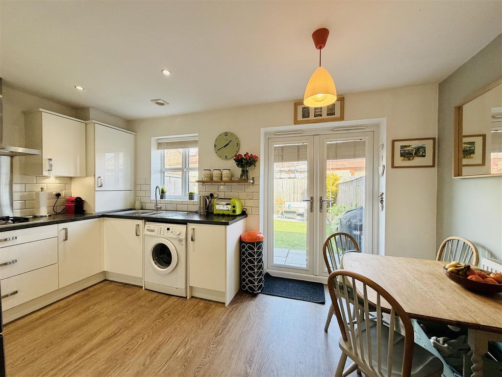 Property photo 3 of 25 Image 3