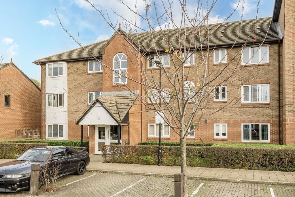 Property photo 1 of 4