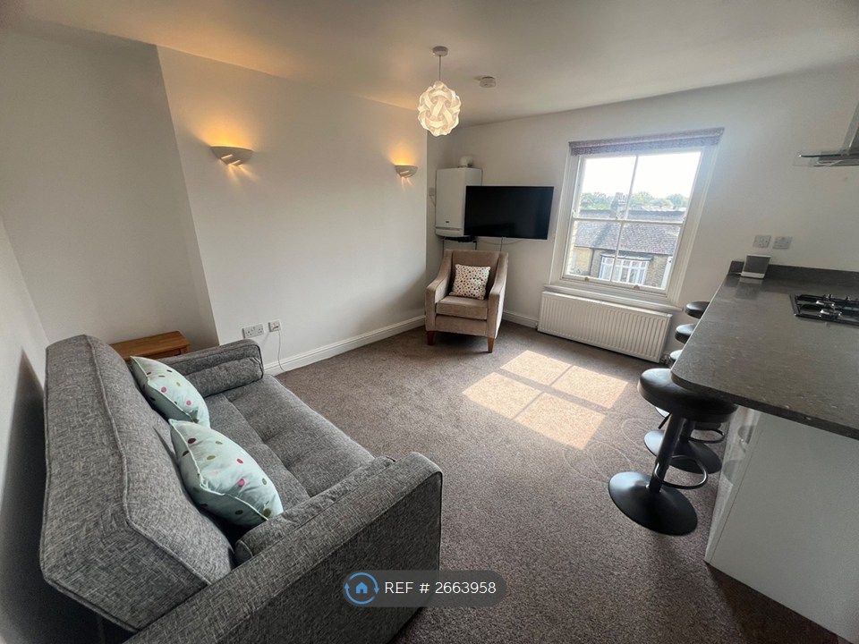 Property photo 3 of 8