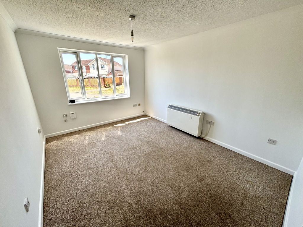 Property photo 2 of 10 Photo 9