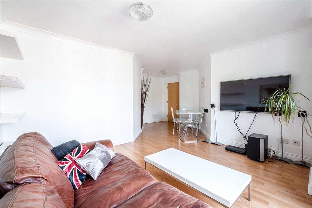 Property photo 2 of 13 Picture No. 05