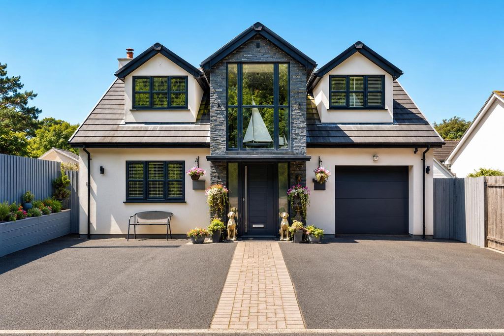Property photo 1 of 23 88A8704F-E05A-446c-Bf3A-c75B2129Ac20 (1).Png