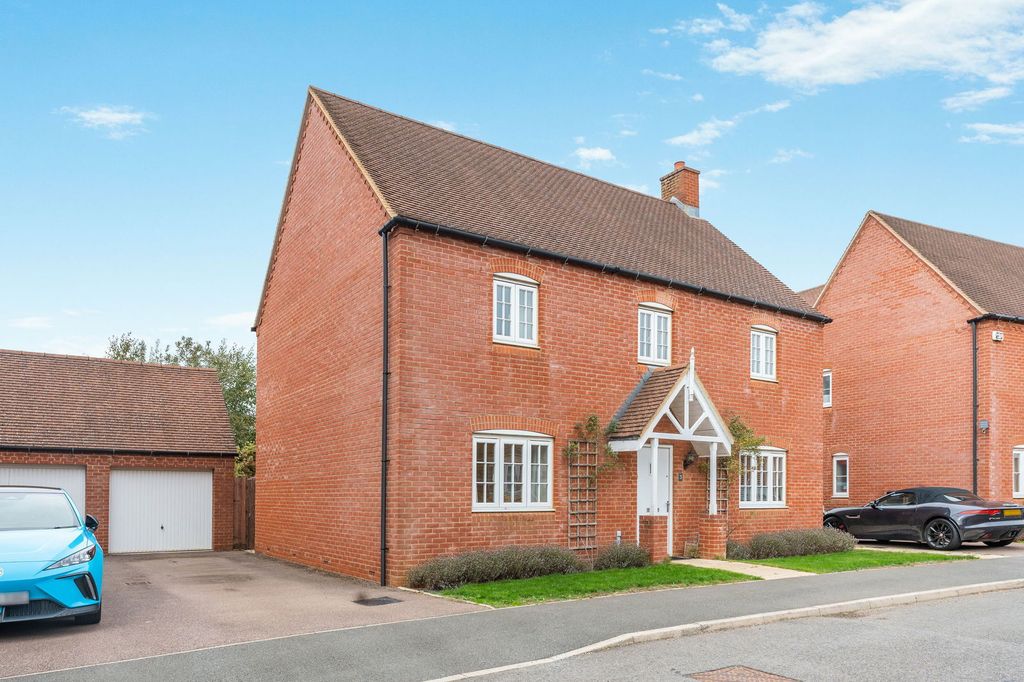 Property photo 1 of 26