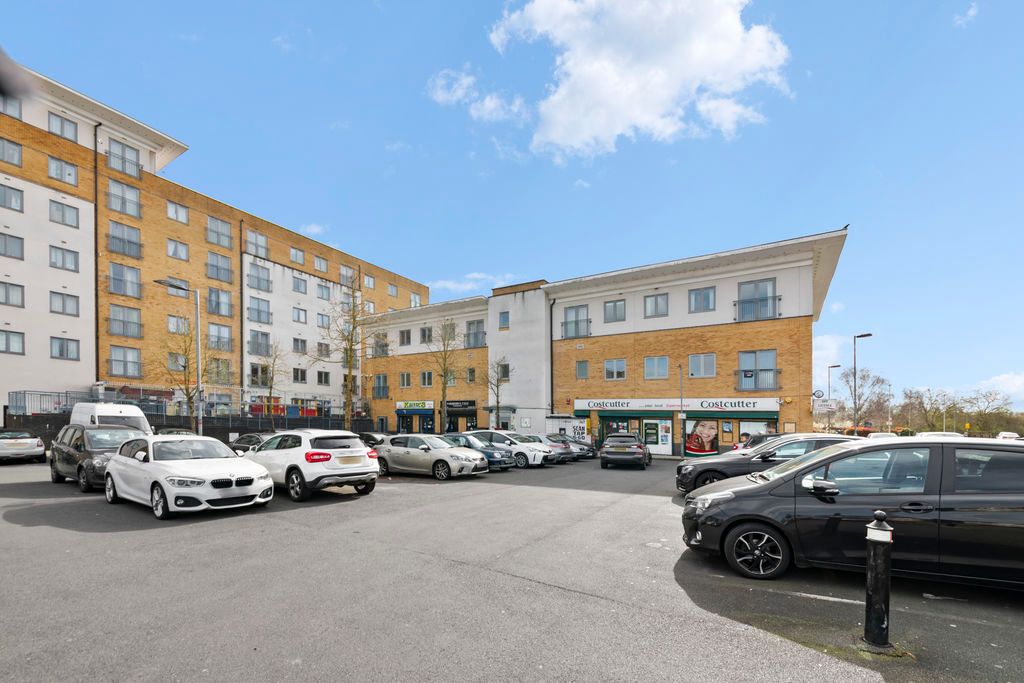 Property photo 1 of 11 Photo 11