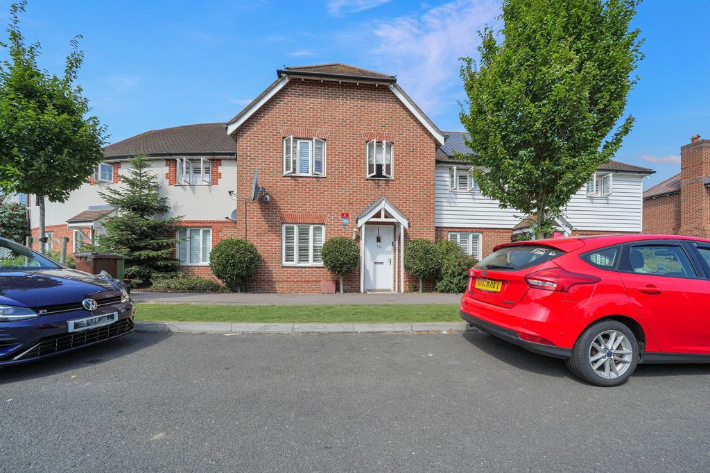 Property photo 1 of 16 70 Holly Blue Drive - Front