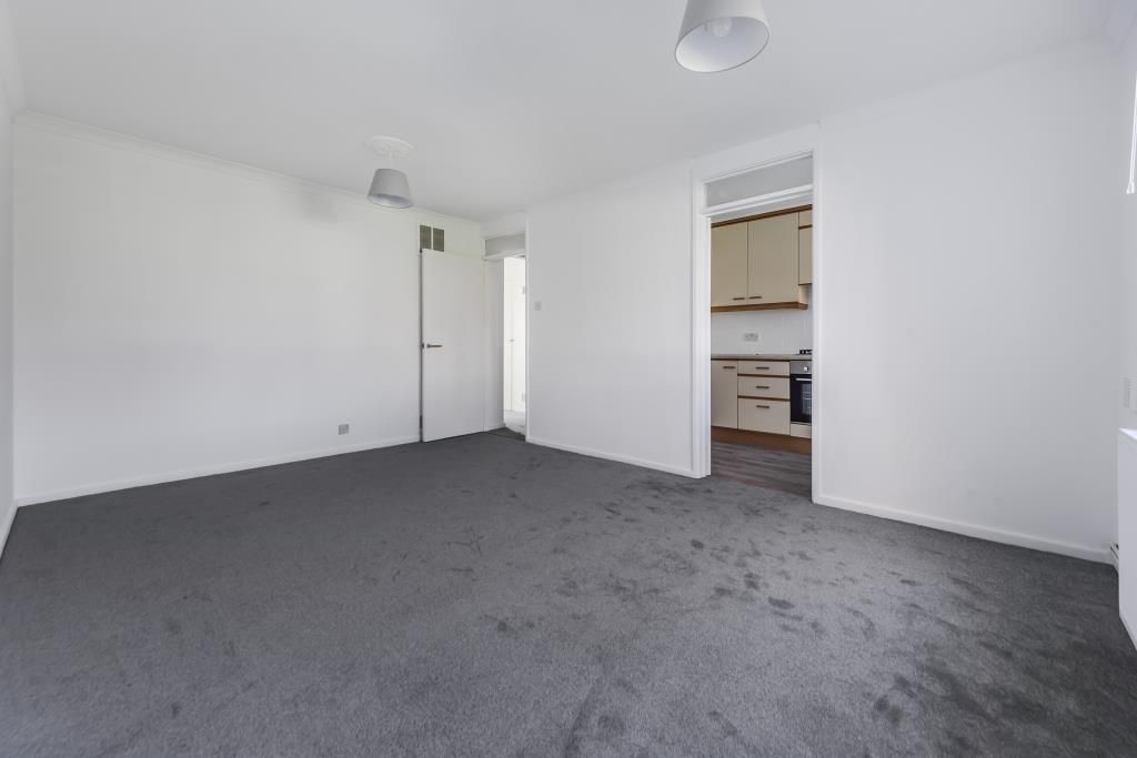 Property photo 2 of 10 Reception Area