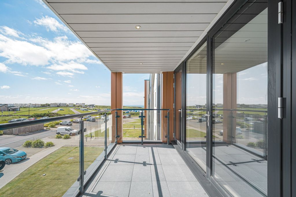 Additional image 35 of 3 bed penthouse for saleRest Bay, Porthcawl CF36