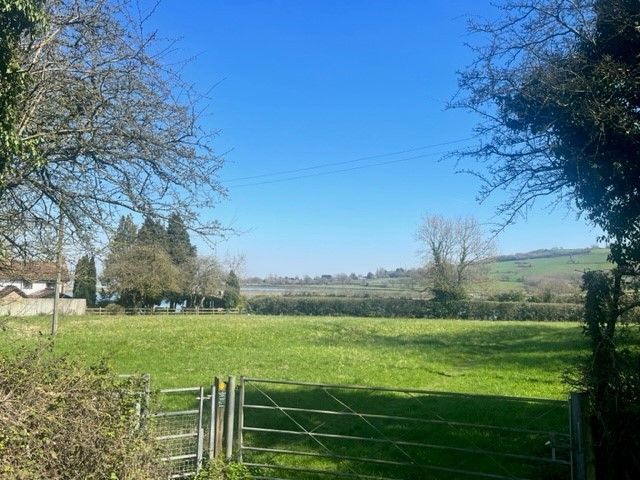 Property photo 2 of 10 Photo 6