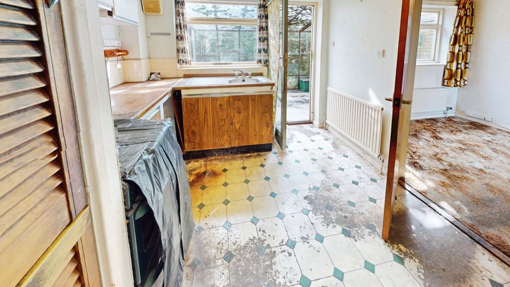 Property photo 3 of 14 c0B6F87c-08212026_151328