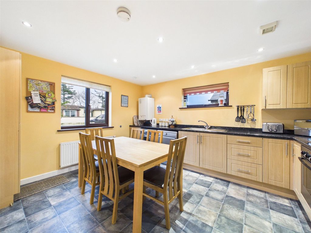 Property photo 2 of 10 Picture No. 02