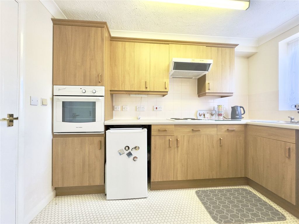 Property photo 2 of 17 Robinson Jackson