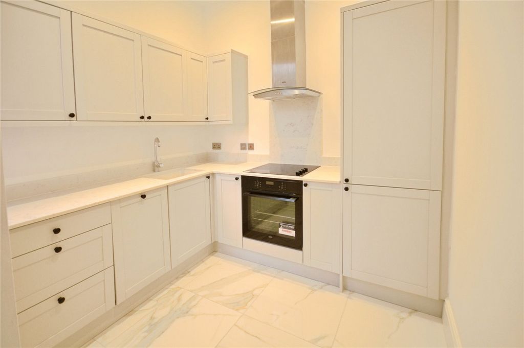 Property photo 3 of 10 Picture No. 26