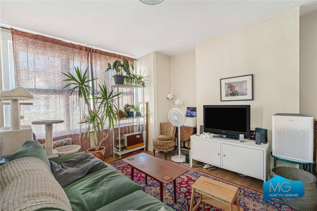 Property photo 1 of 13 Picture No. 17