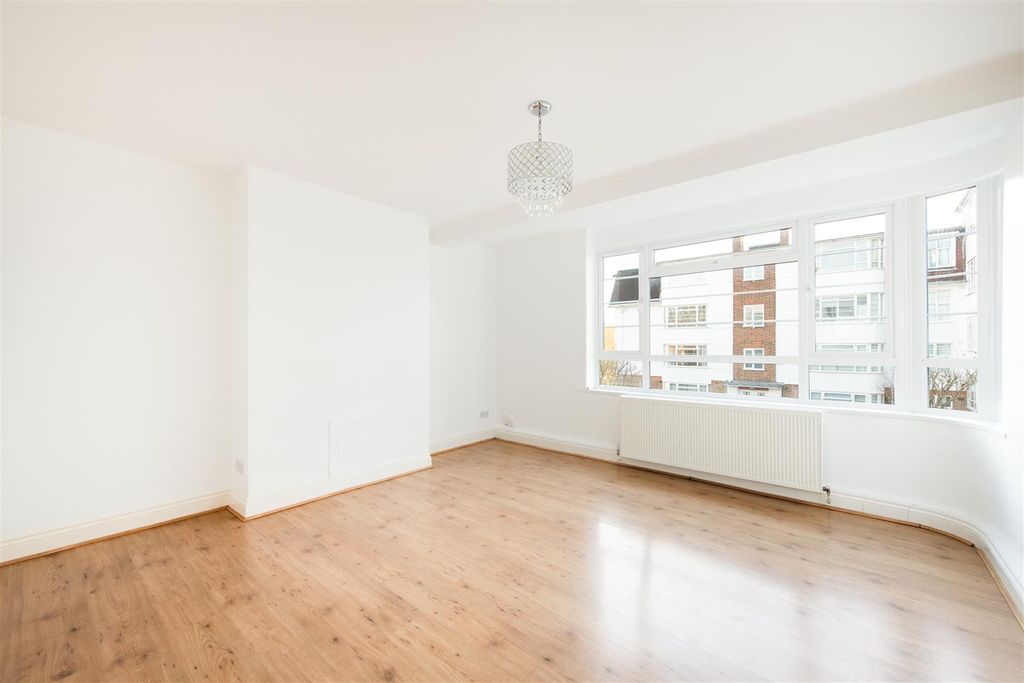 Property photo 2 of 10 Seymour 3.Jpg