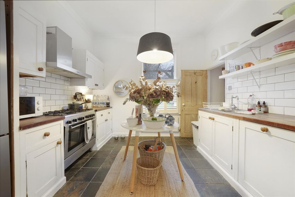 Property photo 2 of 19 52 Broadfield Road - Xzfhmjf4Iyd5Rq5Ikgl8.Jpg