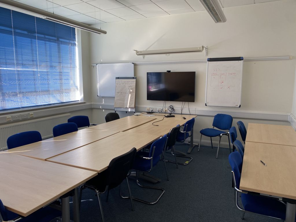 Property photo 2 of 8 Gallery