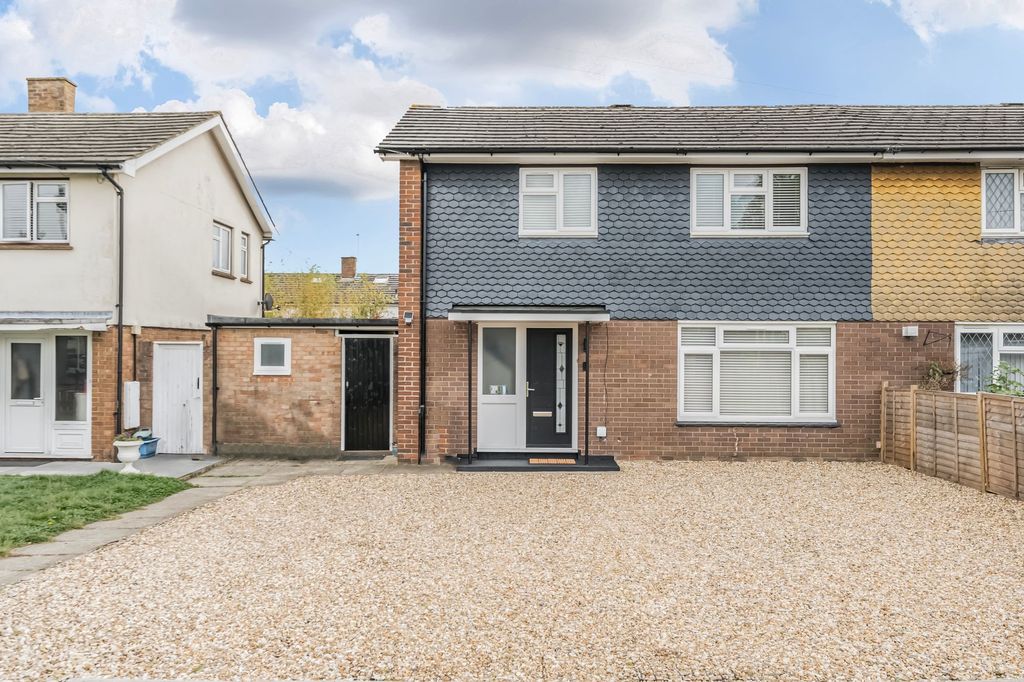 Property photo 1 of 23