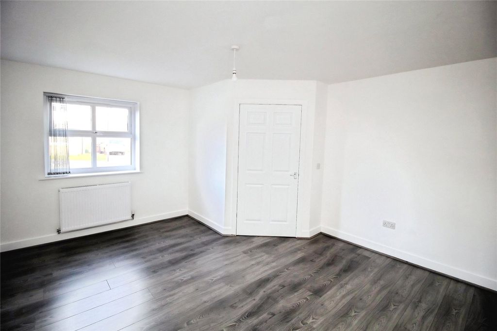 Property photo 2 of 12 Picture No. 12