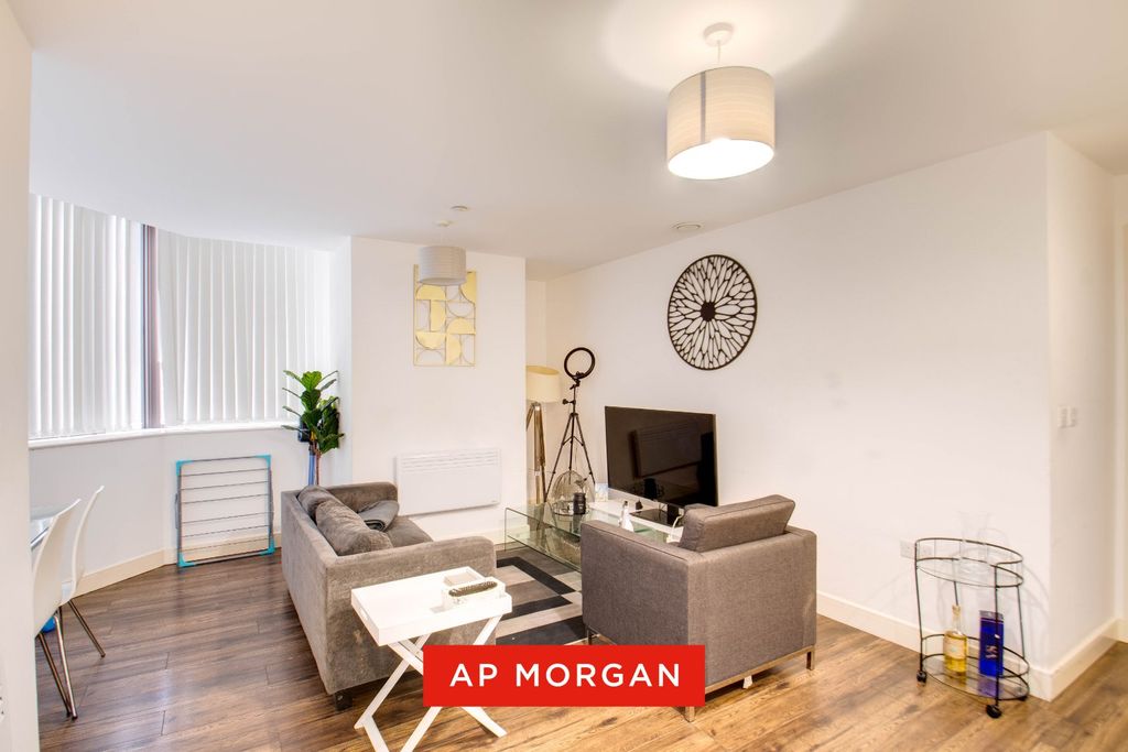 Property photo 3 of 10 Picture No. 09