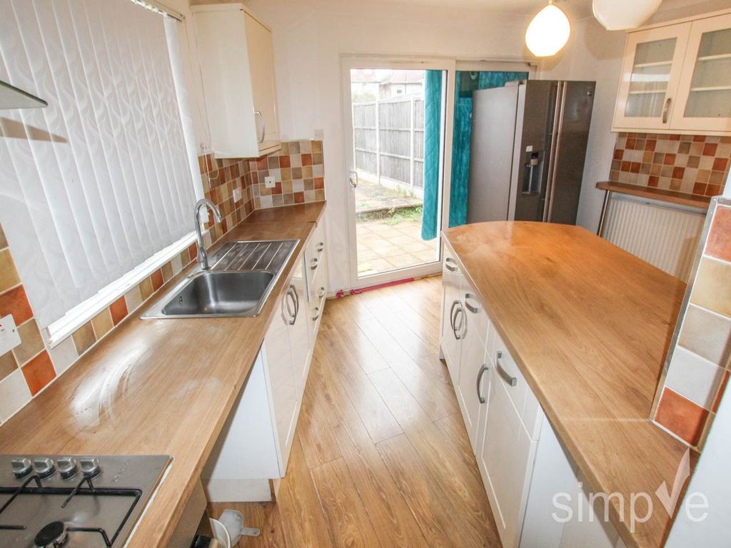 Property photo 1 of 16 Img_6440