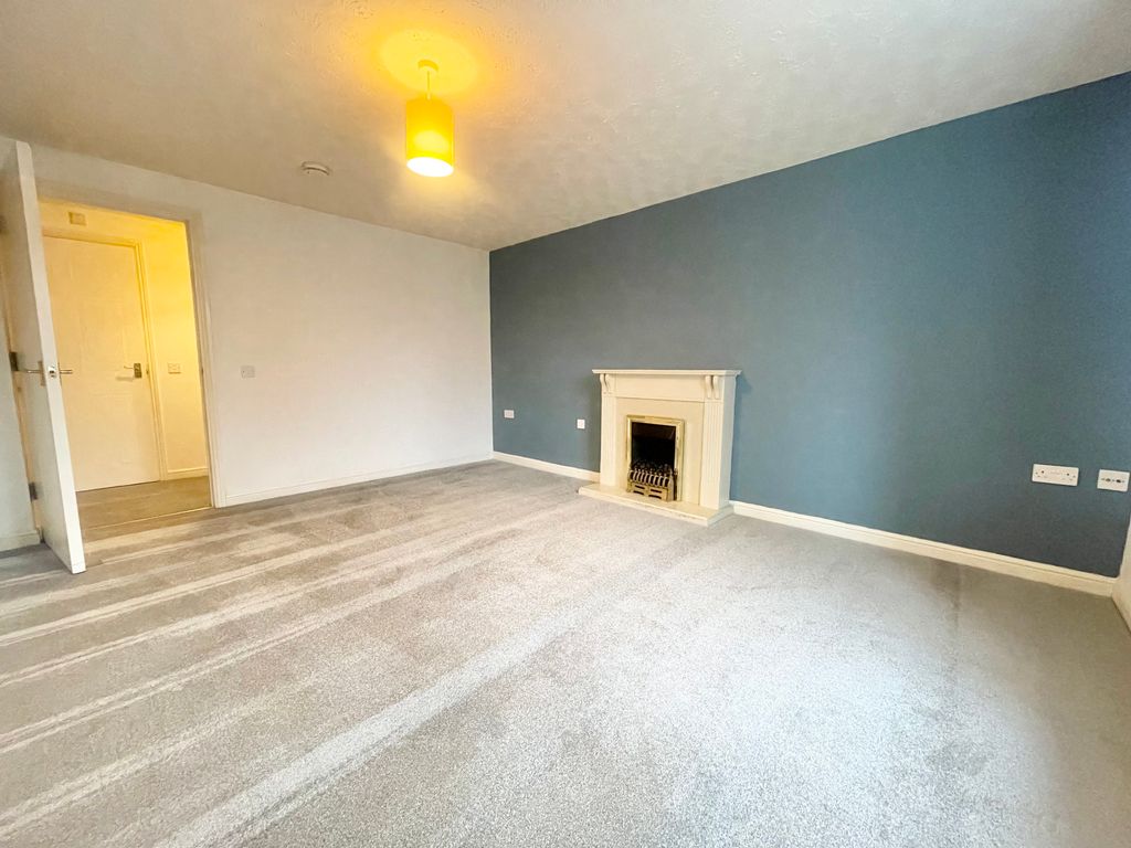 Property photo 3 of 9