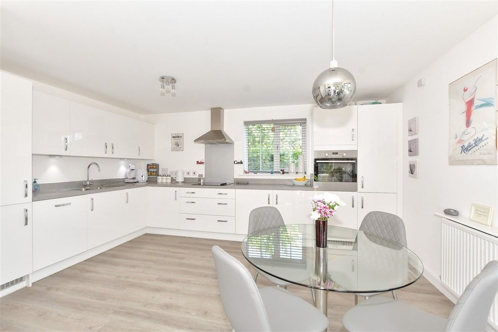 Property photo 1 of 15 Kitchen