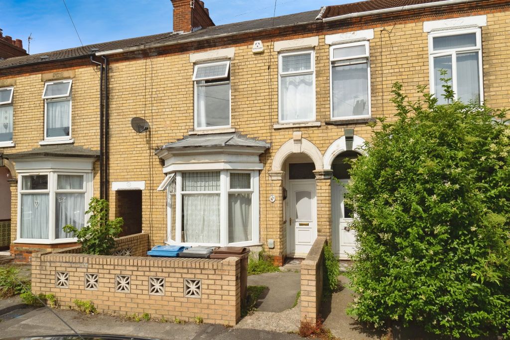 Property photo 1 of 12