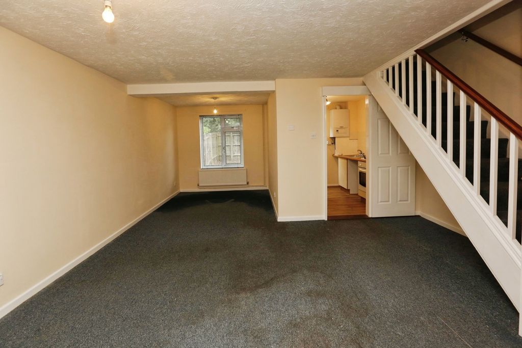 Property photo 2 of 15 Photo