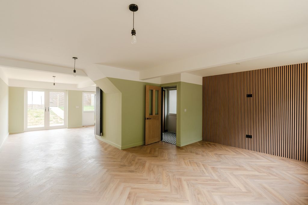 Property photo 3 of 25 3