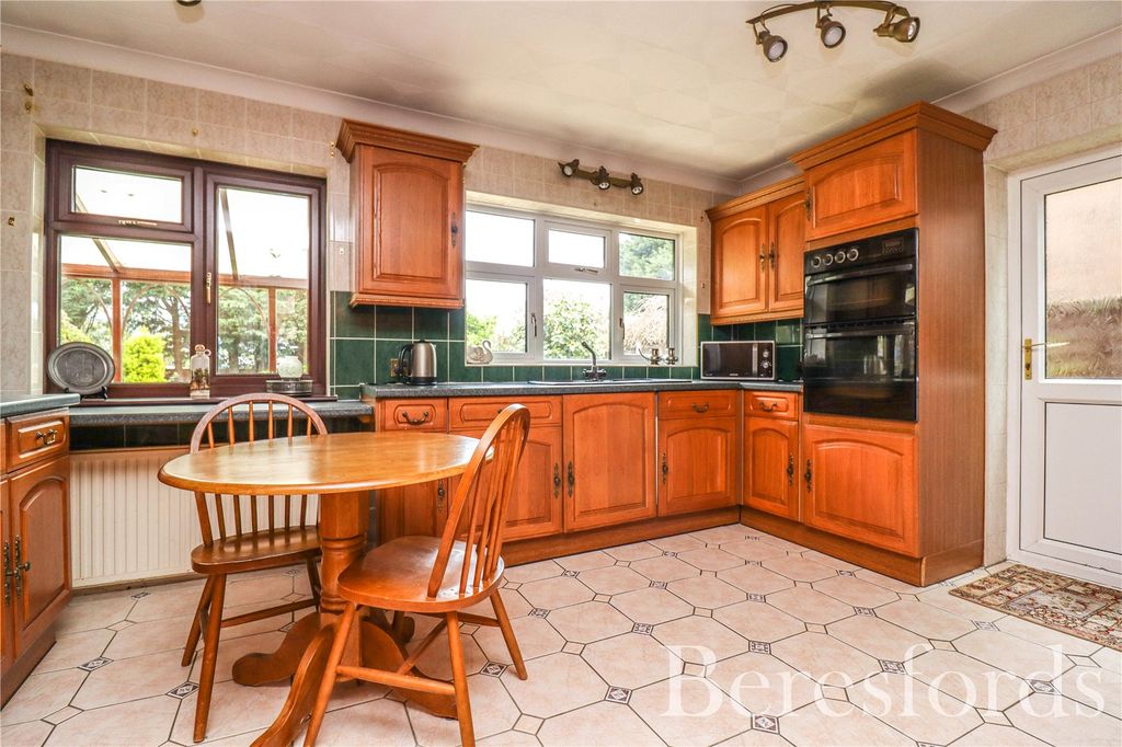 Property photo 3 of 13 Picture No. 12