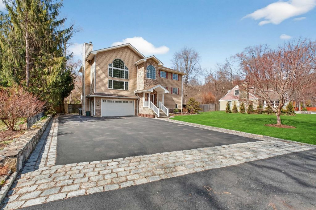 Property photo 2 of 31 <Alttext/>