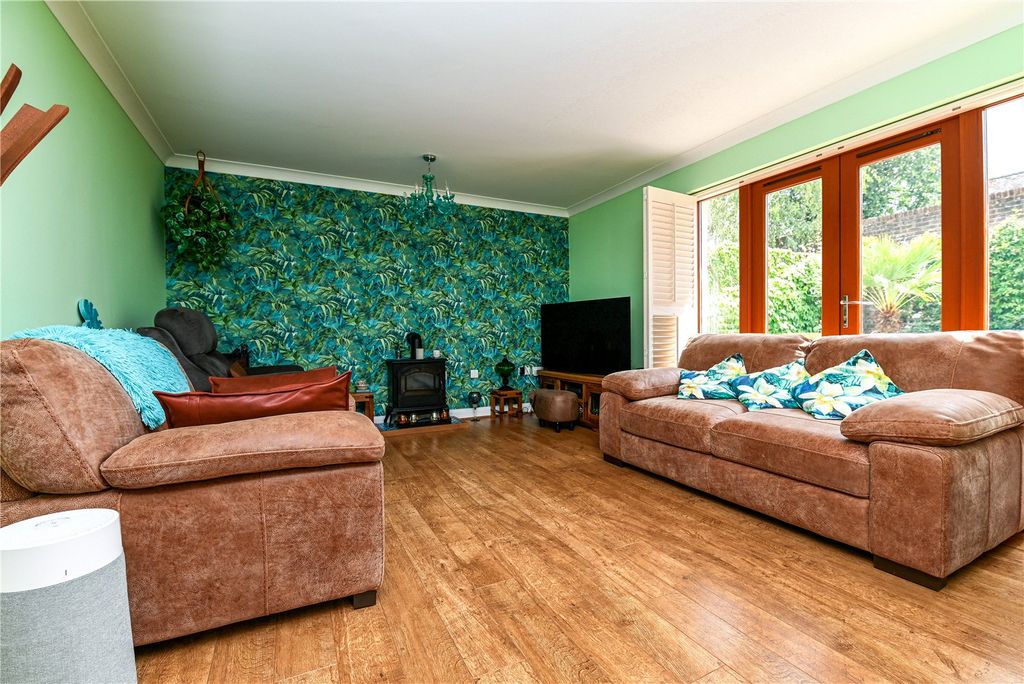 Property photo 3 of 22 Picture No. 04