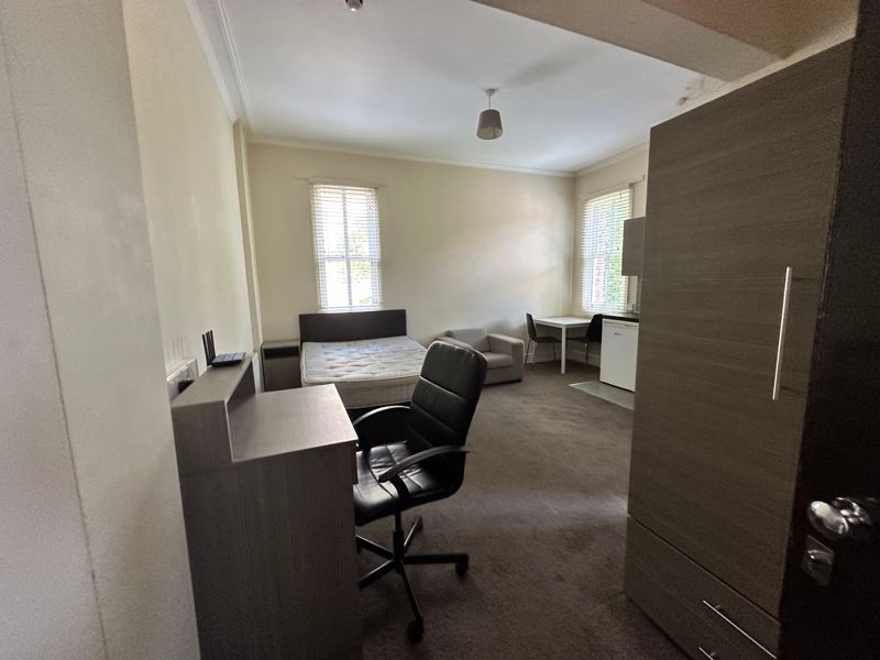 Property photo 3 of 7 Photo 13