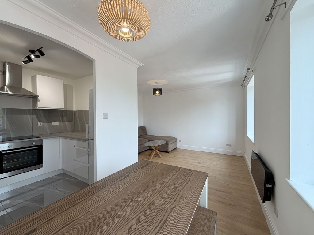 Property photo 1 of 13 Img_2237