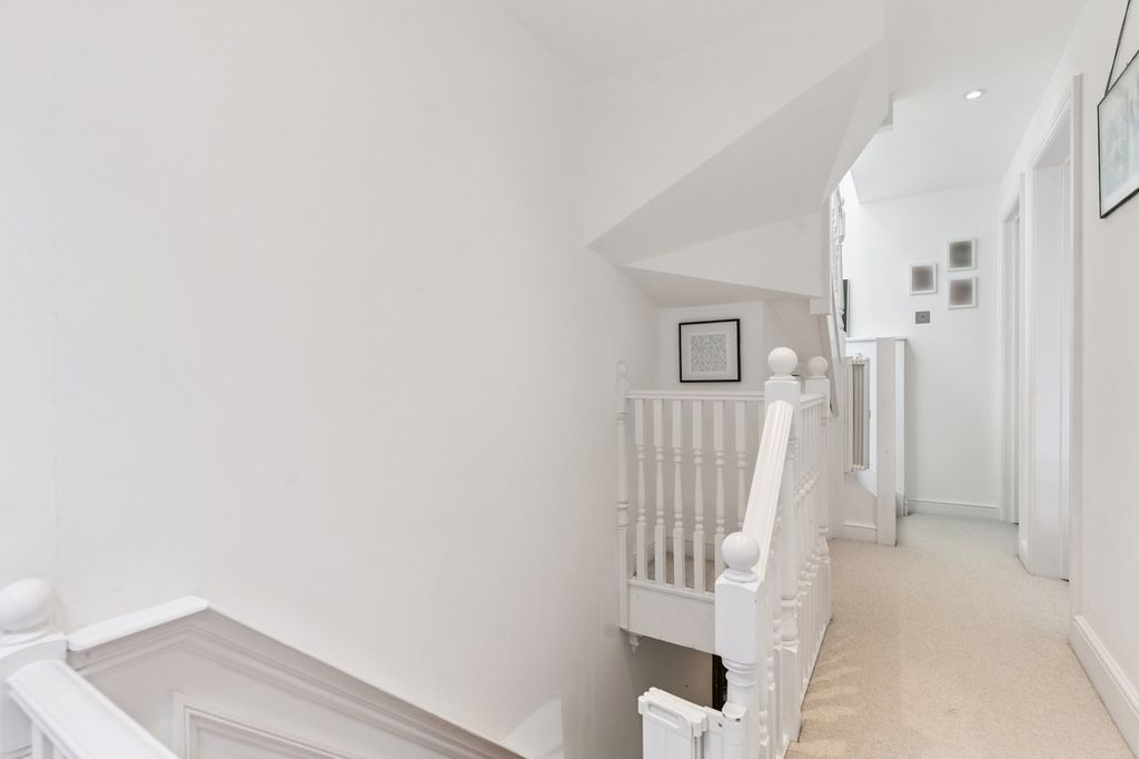 Additional image 25 of 4 bed terraced house for saleBedford Road, Hitchin SG5