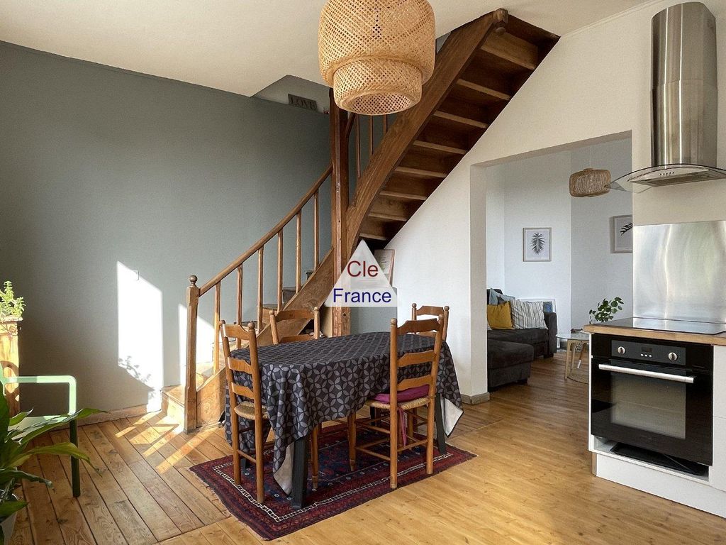 Property photo 1 of 8