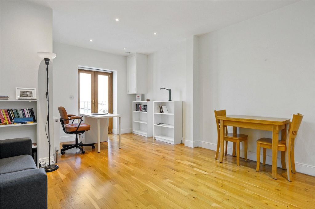 Property photo 1 of 12 Picture No. 01
