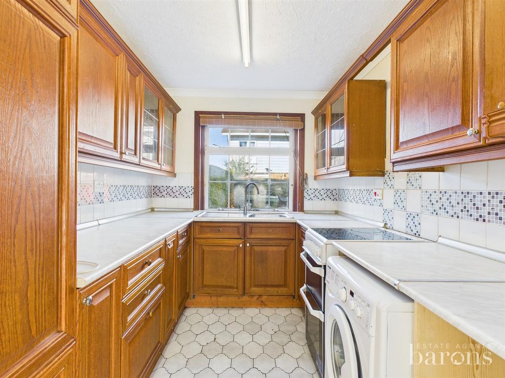 Property photo 3 of 12 Cam05500G0-Pr0081-Still003 - Copy.Jpg