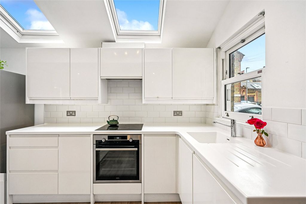 Property photo 3 of 15 Prairie Street