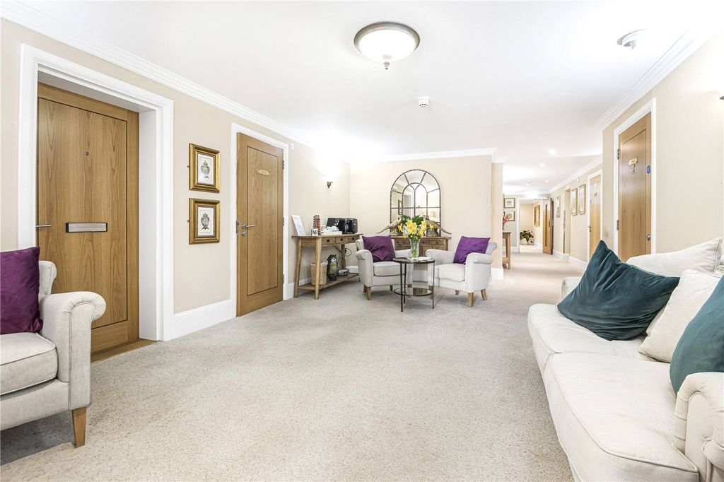Additional image 16 of 2 bed flat for saleBolnore Road, Haywards Heath RH16