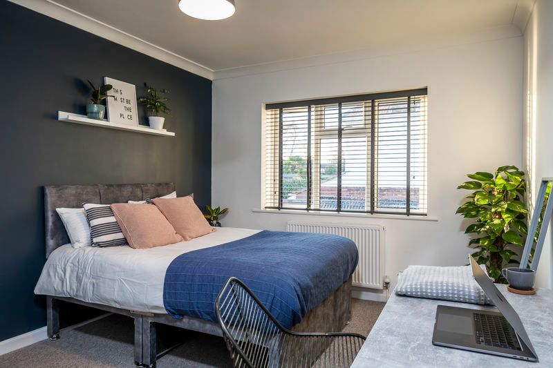 Property photo 2 of 7 Photo 12